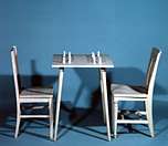 'White Chess Set' (1966) von Yoko Ono, © MUMOK Wien loading image ...